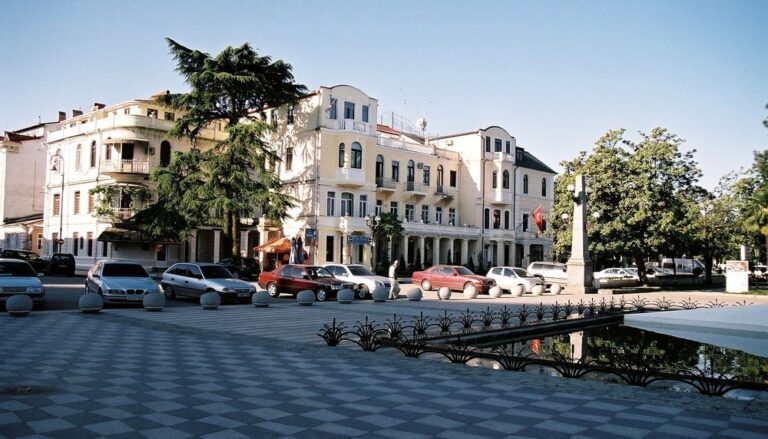 Boulevard van de badstad Batumi aan de Zwarte Zee